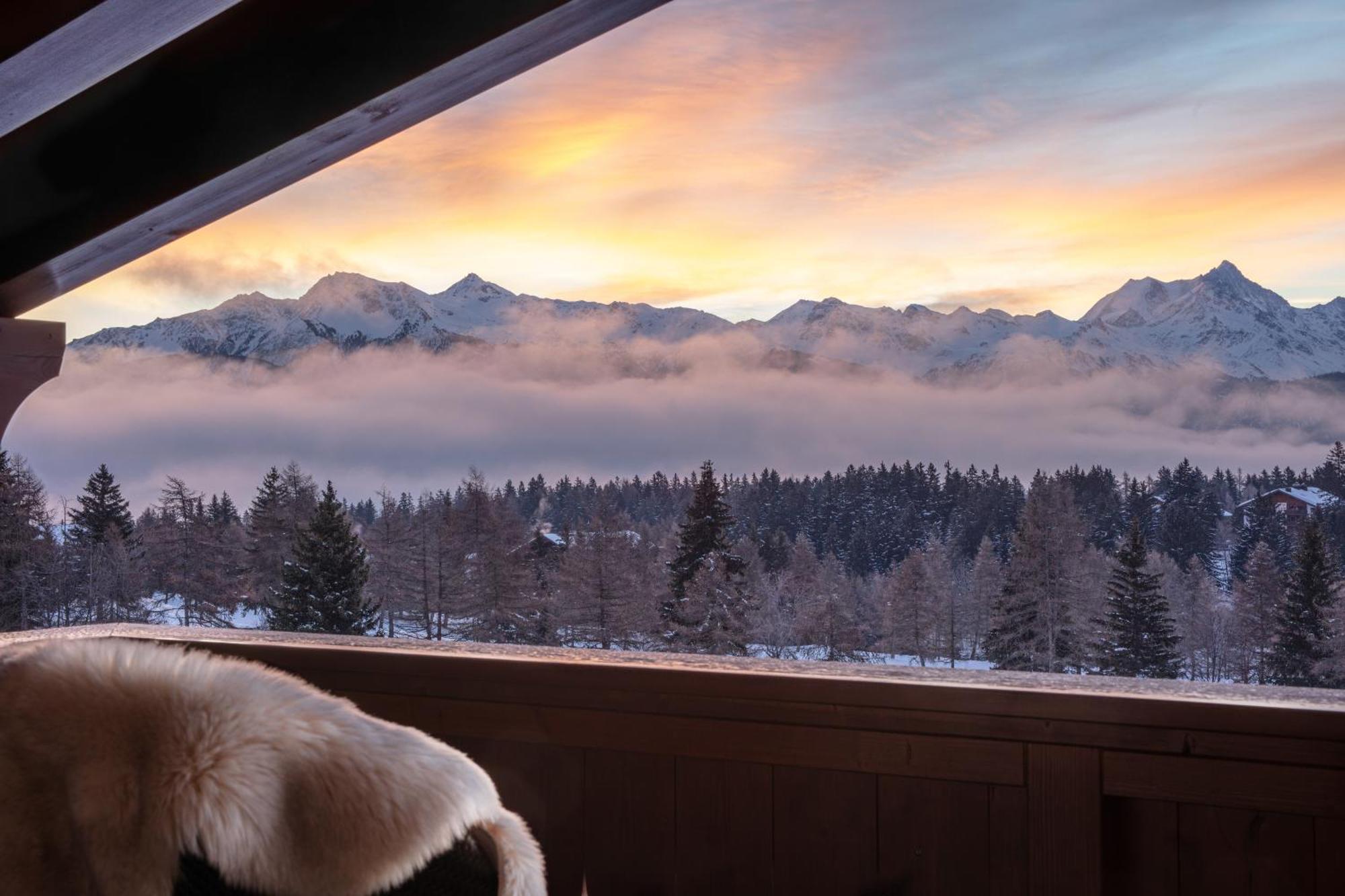 Guarda Golf Hotel & Residences Crans-Montana Bagian luar foto