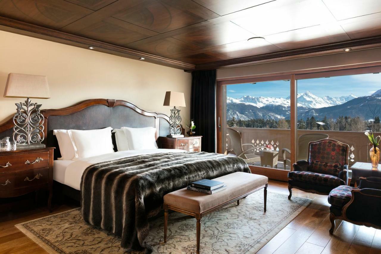 Guarda Golf Hotel & Residences Crans-Montana Bagian luar foto