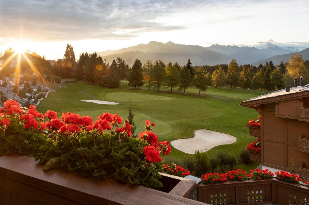 Guarda Golf Hotel & Residences Crans-Montana Bagian luar foto