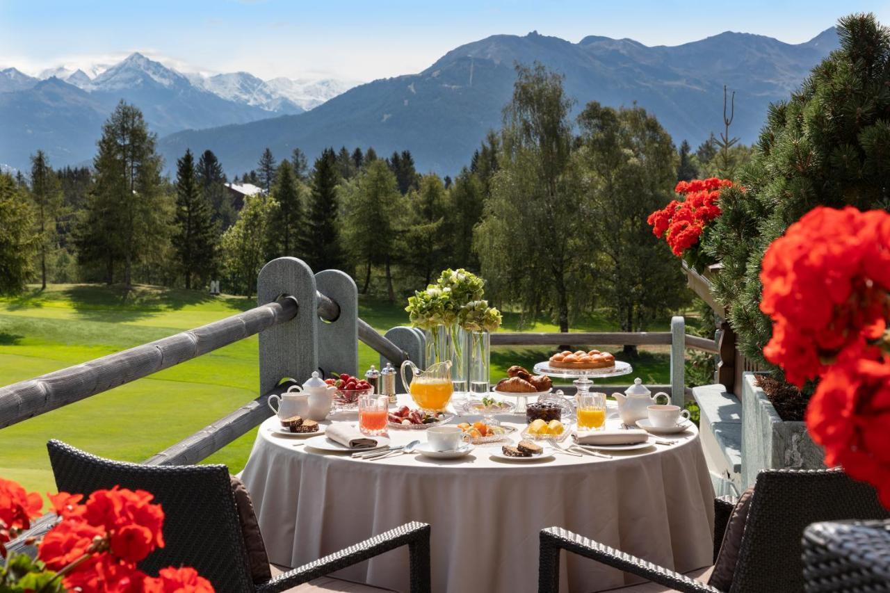 Guarda Golf Hotel & Residences Crans-Montana Bagian luar foto